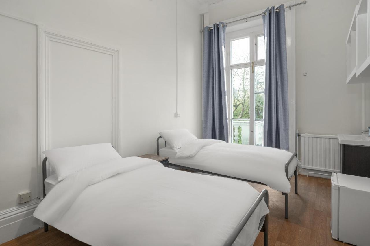 بيت شباب Holland House لندن المظهر الخارجي الصورة